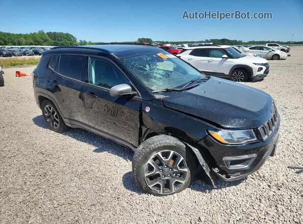 3C4NJDDB9LT143946 2020 JEEP COMPASS Черный Передняя правая четверть