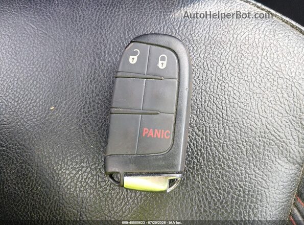 3C4NJDDB9MT520096 2021 JEEP COMPASS Silver Vista del salpicadero