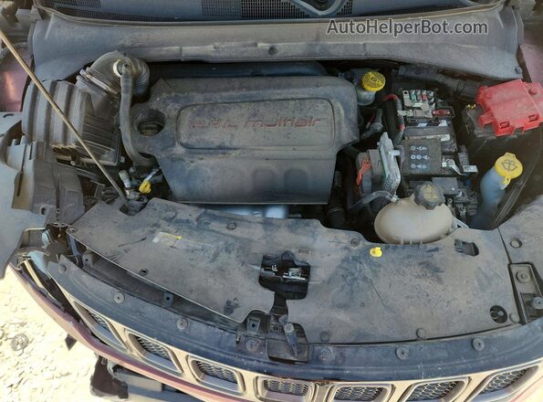 3C4NJDDB9MT591136 2021 JEEP COMPASS Maroon Շարժիչի բաժամունքի տեսք