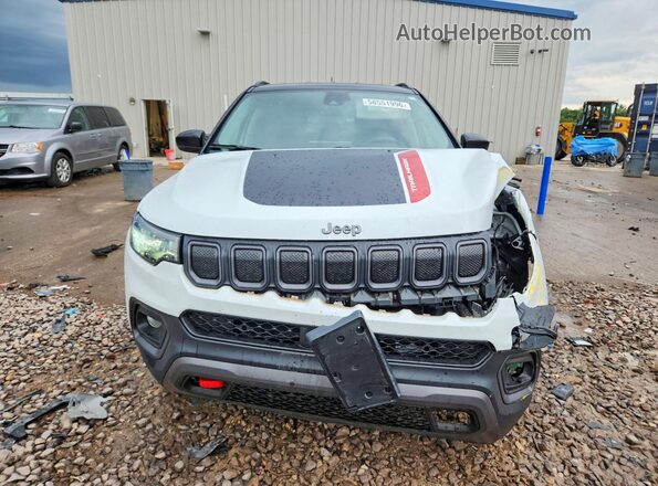 3C4NJDDB9NT198710 2022 JEEP COMPASS White Vista frontal