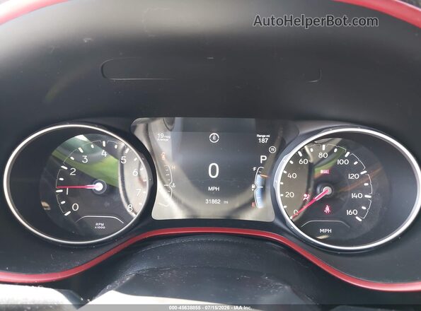 3C4NJDDBXJT404093 2018 JEEP COMPASS Gray Հետևի նստատեղերի տեսք