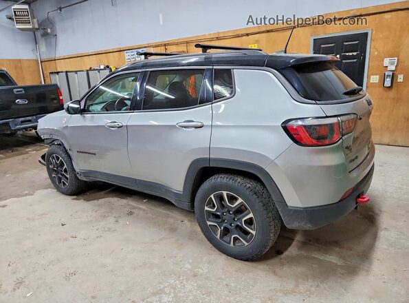 3C4NJDDBXKT627333 2019 JEEP COMPASS Silver Задня ліва чверть