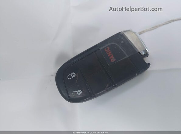 3C4NJDDBXLT214782 2020 JEEP COMPASS Белый Вид панели приборов