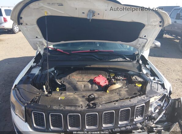 3C4NJDDBXLT214782 2020 JEEP COMPASS Белый Вид сзади