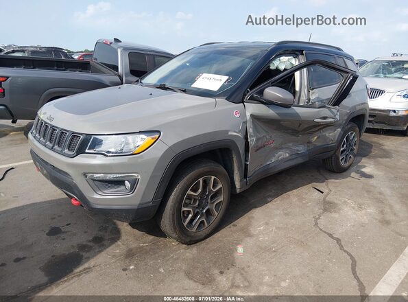 3C4NJDDBXLT222686 2020 JEEP COMPASS Gray Առջևի ձախ երեք քառորդ տեսարան
