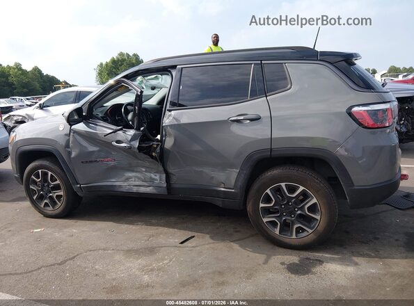 3C4NJDDBXLT222686 2020 JEEP COMPASS Gray Սալոնի 360 աստիճան տեսք