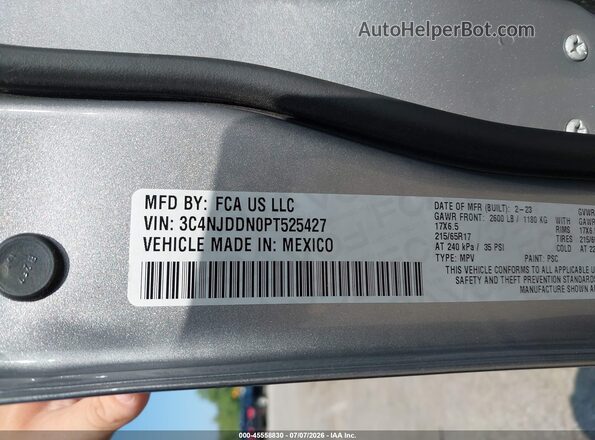 3C4NJDDN0PT525427 2023 JEEP COMPASS Gray Vista del compartimento del motor