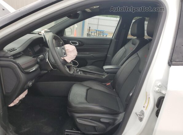 3C4NJDDN0ST564205 2025 JEEP COMPASS White 