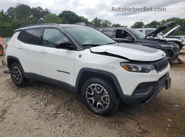 3C4NJDDN0ST564205 2025 JEEP COMPASS White 
