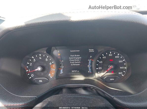 3C4NJDDN1RT144737 2024 JEEP COMPASS White Вид задніх сидінь