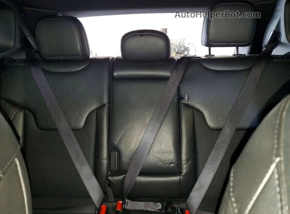 3C4NJDDN4ST532681 2025 JEEP COMPASS White Вид задніх сидінь