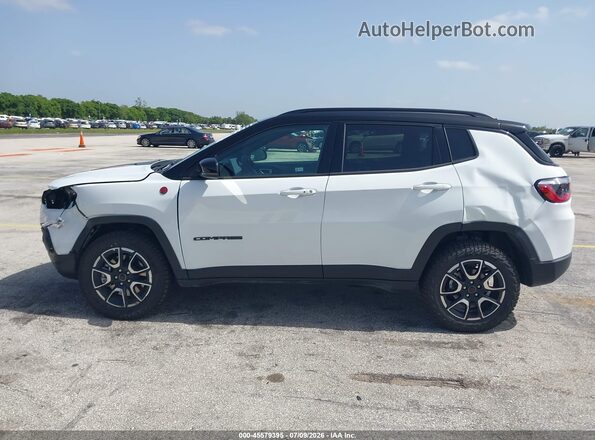 3C4NJDDN4TT187928 2026 JEEP COMPASS White წინა ხედი