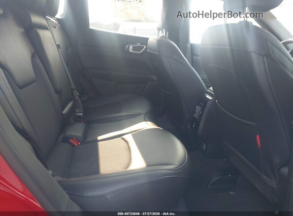 3C4NJDDN5RT590115 2024 JEEP COMPASS Red Widok naklejki z numerem VIN