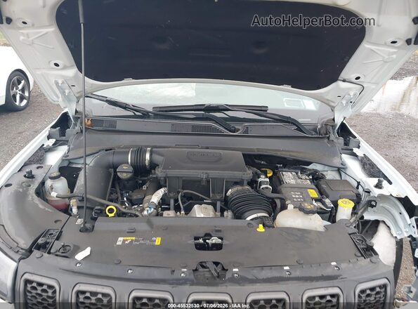 3C4NJDDN6RT578619 2024 JEEP COMPASS White Հետևի տեսք