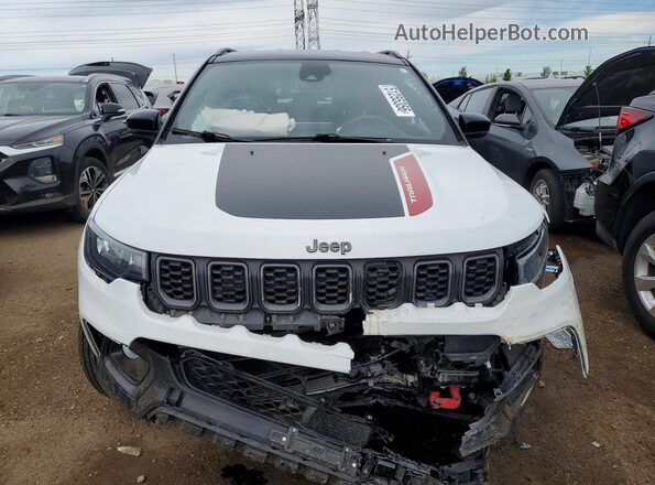 3C4NJDDN6ST514585 2025 JEEP COMPASS White Vista frontal