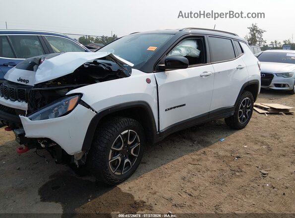 3C4NJDDN6ST520919 2025 JEEP COMPASS White Front left