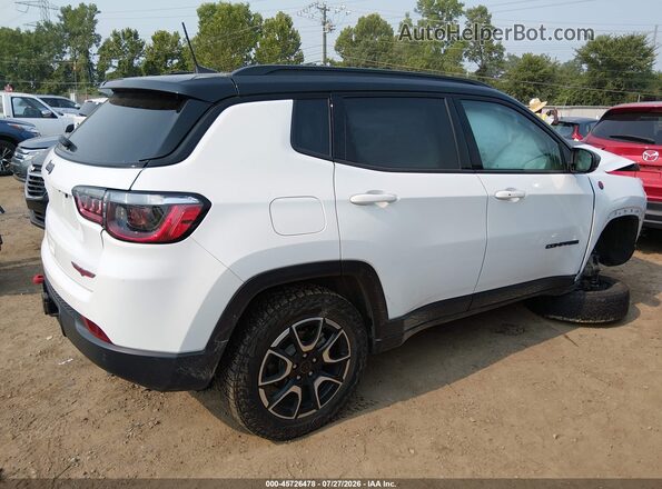 3C4NJDDN6ST520919 2025 JEEP COMPASS White Rear right