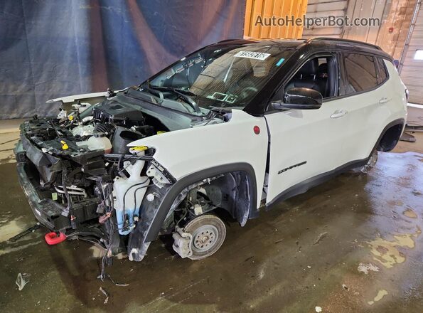 3C4NJDDN8ST564131 2025 JEEP COMPASS White 
