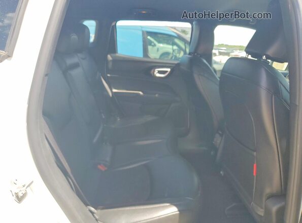 3C4NJDDNXST533205 2025 JEEP COMPASS Белый Вид задней части салона