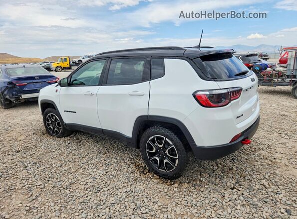3C4NJDDNXTT178148 2026 JEEP COMPASS White Rear left