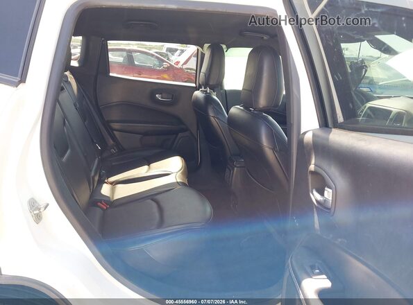 3C4NJDEB8MT593281 2021 JEEP COMPASS White Widok naklejki z numerem VIN