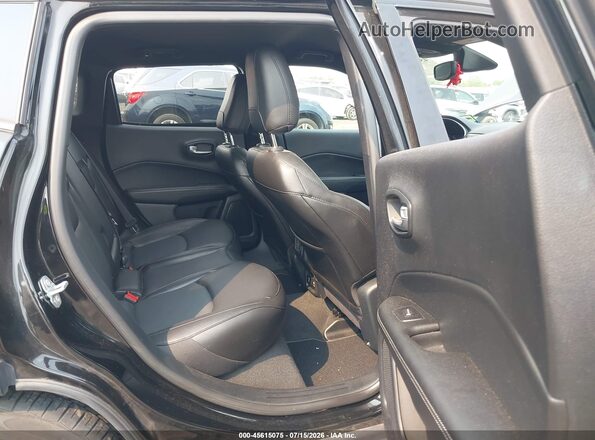 3C4NJDEBXMT532501 2021 JEEP COMPASS Черный Вид наклейки с VIN-кодом