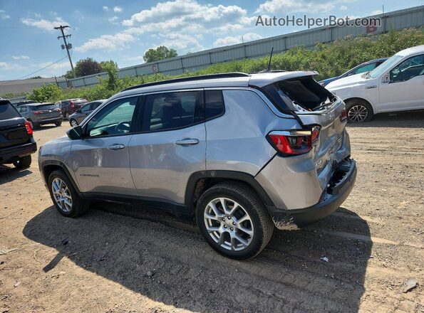 3C4NJDFB0NT219263 2022 JEEP COMPASS Silver Rear left
