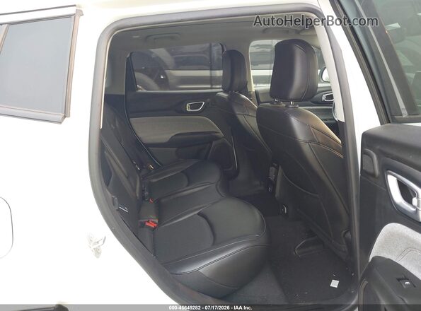 3C4NJDFB2NT128138 2022 JEEP COMPASS White Вид наклейки з VIN-кодом