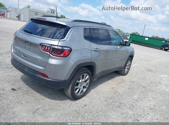 3C4NJDFB5NT135908 2022 JEEP COMPASS Gray Rear right