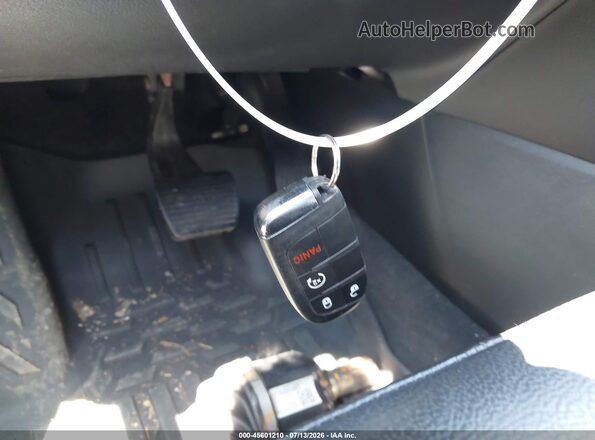 3C4NJDFB6NT184082 2022 JEEP COMPASS Серый Вид панели приборов