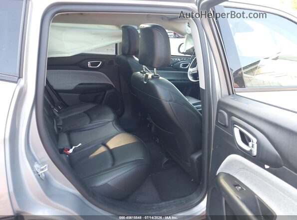 3C4NJDFBXNT206214 2022 JEEP COMPASS Gray Vista de la etiqueta del VIN