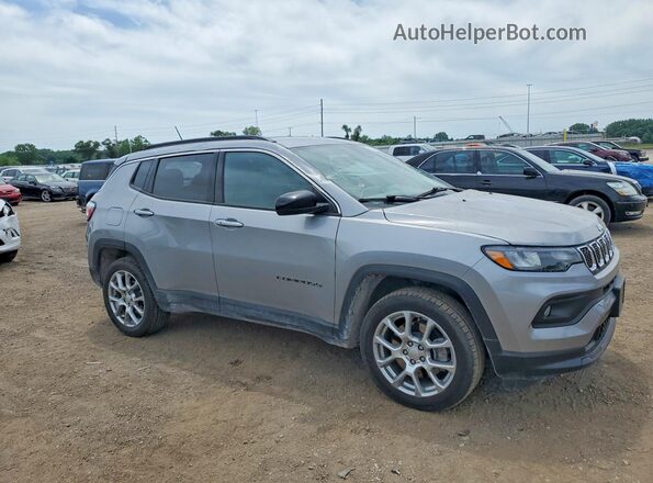 3C4NJDFN1PT570440 2023 JEEP COMPASS Gray Delantero derecho