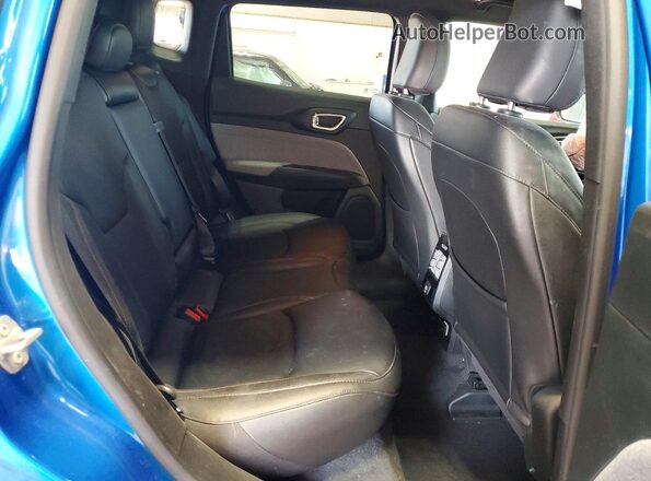 3C4NJDFN2RT139494 2024 JEEP COMPASS Blue Հետևի նստատեղերի տեսք