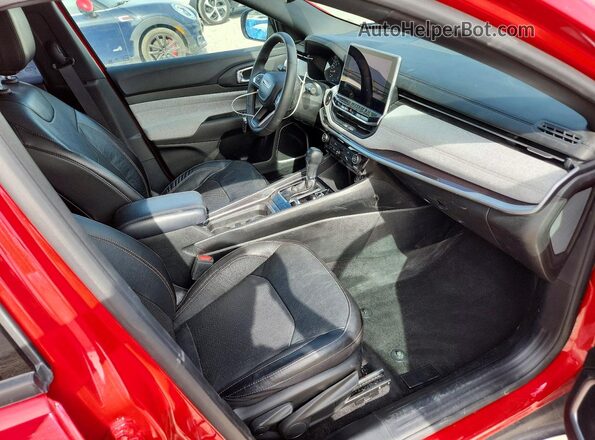 3C4NJDFN3PT520851 2023 JEEP COMPASS Red Front interior view