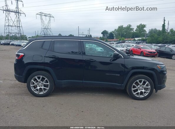 3C4NJDFN5PT526781 2023 JEEP COMPASS Black Սալոնի հետևի տեսք