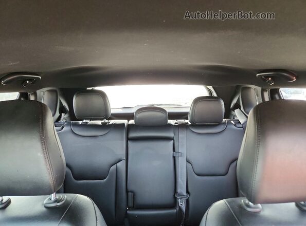 3C4NJDFN5RT579502 2024 JEEP COMPASS Black Вид задніх сидінь