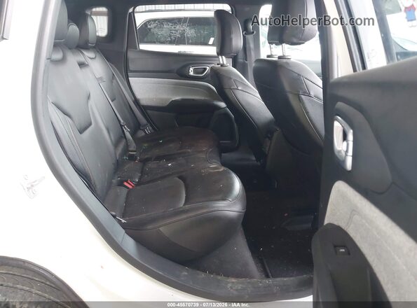 3C4NJDFN7PT514695 2023 JEEP COMPASS White VIN კოდის სტიკერის ხედი