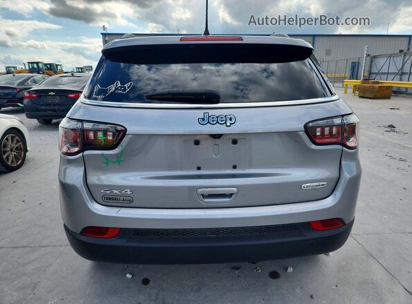 3C4NJDFN7PT533909 2023 JEEP COMPASS Silver უკანა ხედი