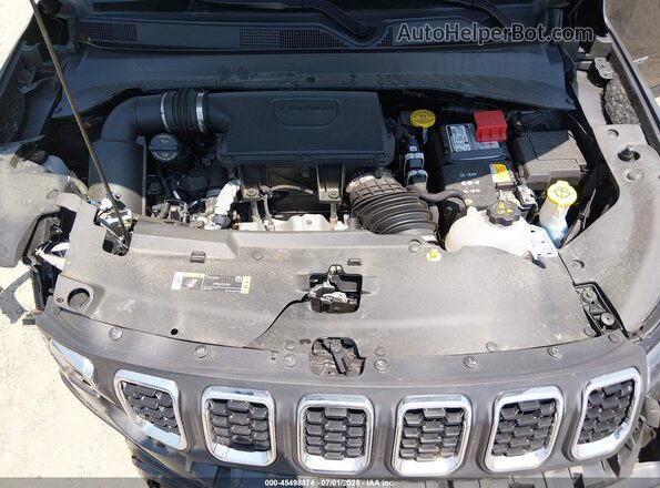 3C4NJDFN8RT169793 2024 JEEP COMPASS Gray Rear view