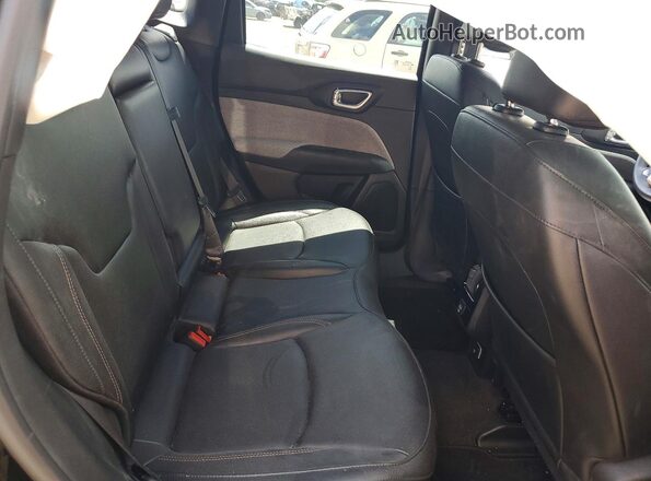 3C4NJDFN9PT571707 2023 JEEP COMPASS Черный Вид задней части салона