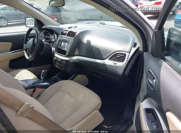 3C4PDCAB1JT233958 2018 DODGE JOURNEY Silver Front interior view