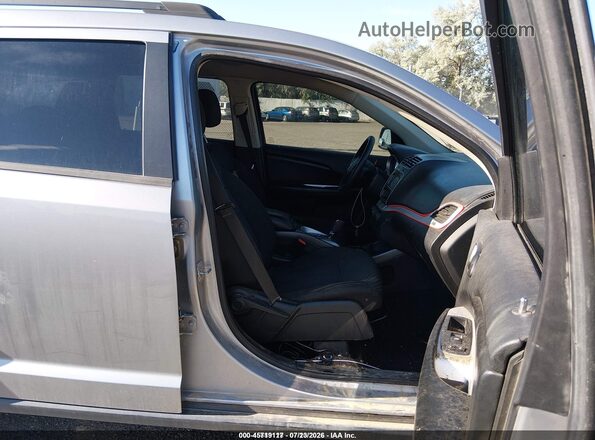 3C4PDCAB3JT236022 2018 DODGE JOURNEY Silver Вид салону спереду