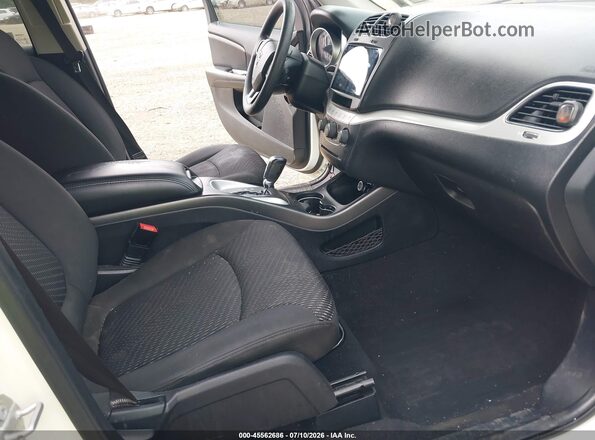 3C4PDCAB3JT348013 2018 DODGE JOURNEY White Front interior view