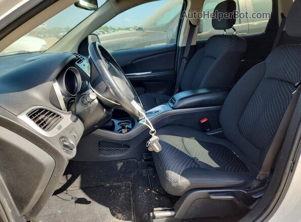 3C4PDCAB4JT510215 2018 DODGE JOURNEY White Front interior view