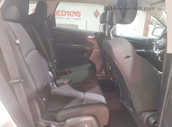 3C4PDCAB4LT262485 2020 DODGE JOURNEY White Rear interior view