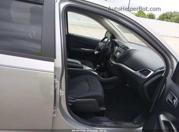 3C4PDCAB5JT381949 2018 DODGE JOURNEY Gray Вид салону спереду