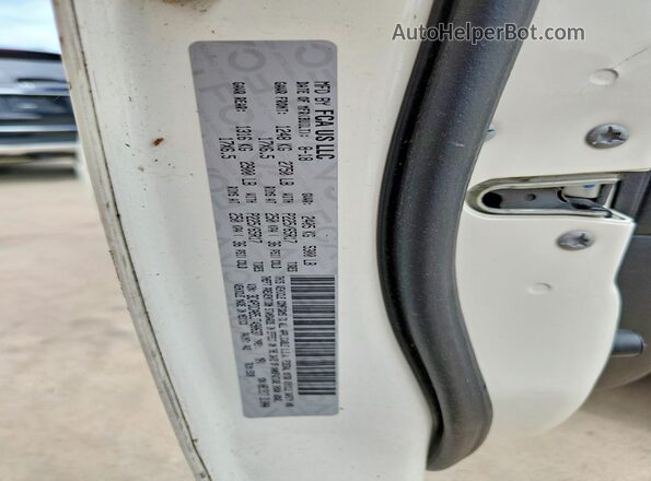 3C4PDCAB5JT490637 2018 DODGE JOURNEY White Widok naklejki z numerem VIN