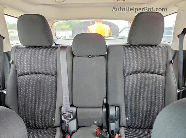 3C4PDCAB5JT490637 2018 DODGE JOURNEY White Widok tylnych siedzeń