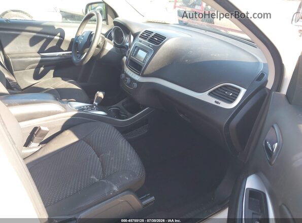 3C4PDCABXHT522248 2017 DODGE JOURNEY White Widok wnętrza z przodu