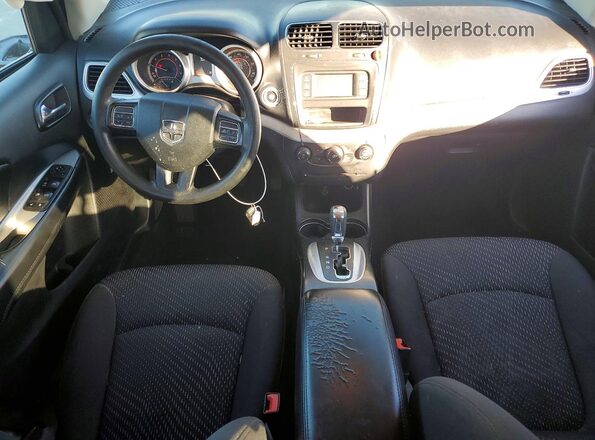 3C4PDCABXJT248586 2018 DODGE JOURNEY Серебряный Вид панели приборов